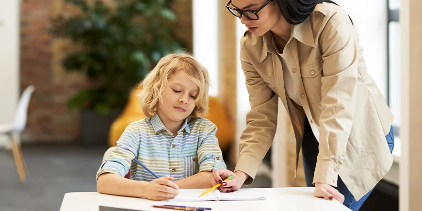 EDUNETA Neler Sunuyor